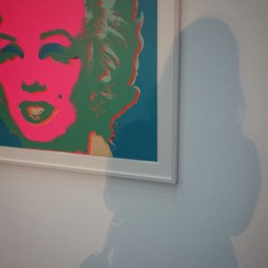 Marilyn und ich bei Pop up im Hack Museum
