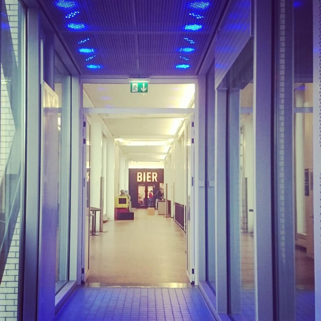 Gang zur Sonderausstellung Bier Technoseum Mannheim