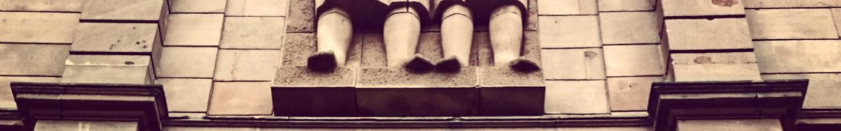 Eingang zum Rheinischen Landesmuseum Trier