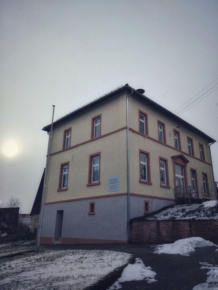 Literaturmuseum Augusta Bender Schefflenz Odenwald Außenansicht